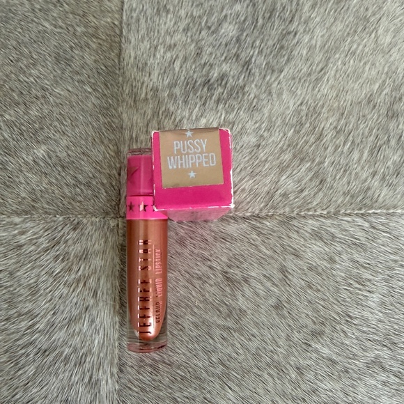 Jeffree Star P***Y WHIPPED Velour Liquid Lipstick NIB Full Size 0.19 fl. oz. - Picture 2 of 3
